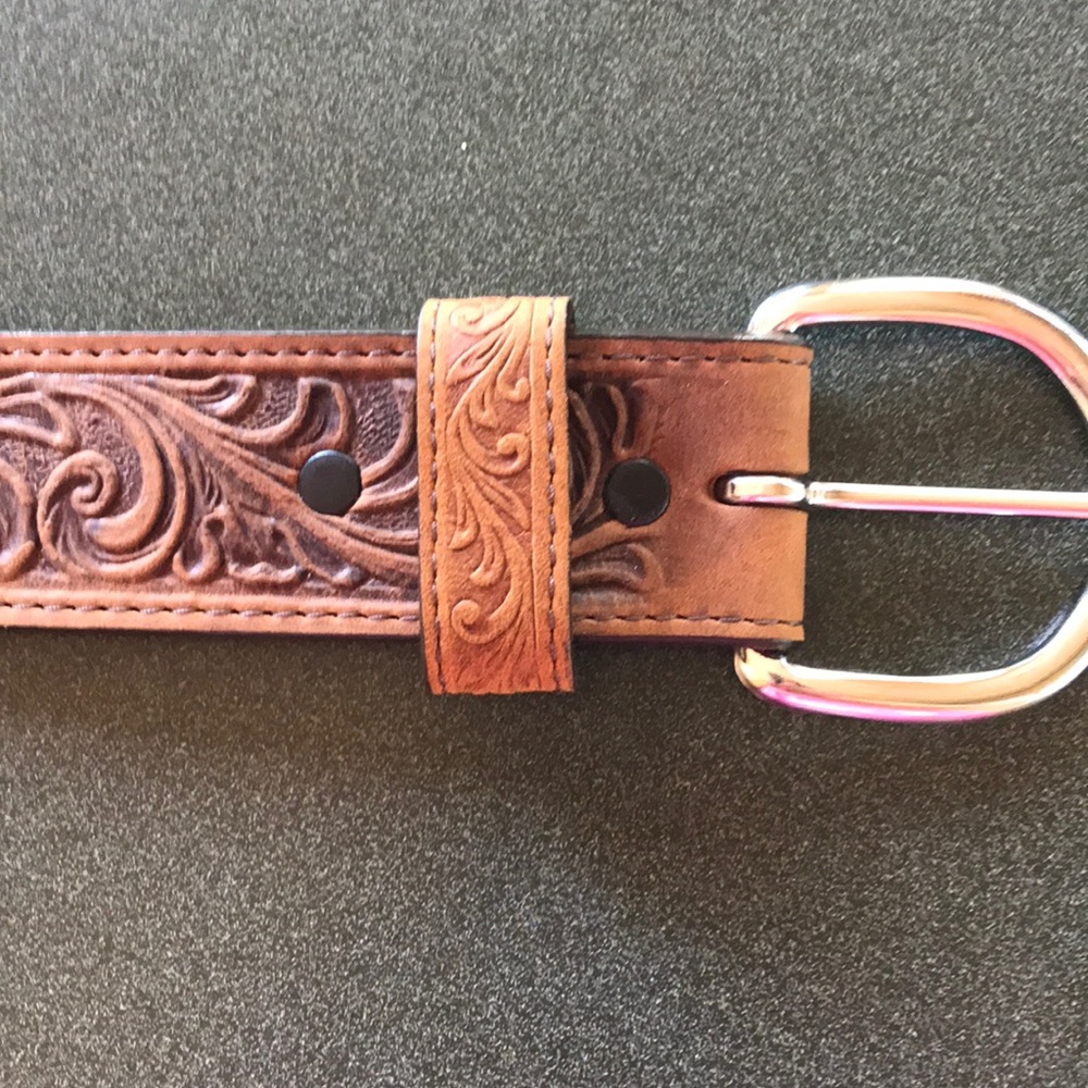Leather belt